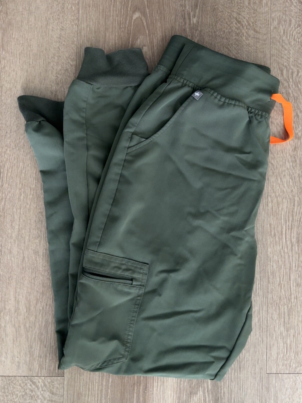 Figs Moss Zamora scrub joggers Sm